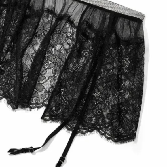 Victoria Secret Very Sexy Lace Garter Skirt bling shine belt - Picture 3 of 5